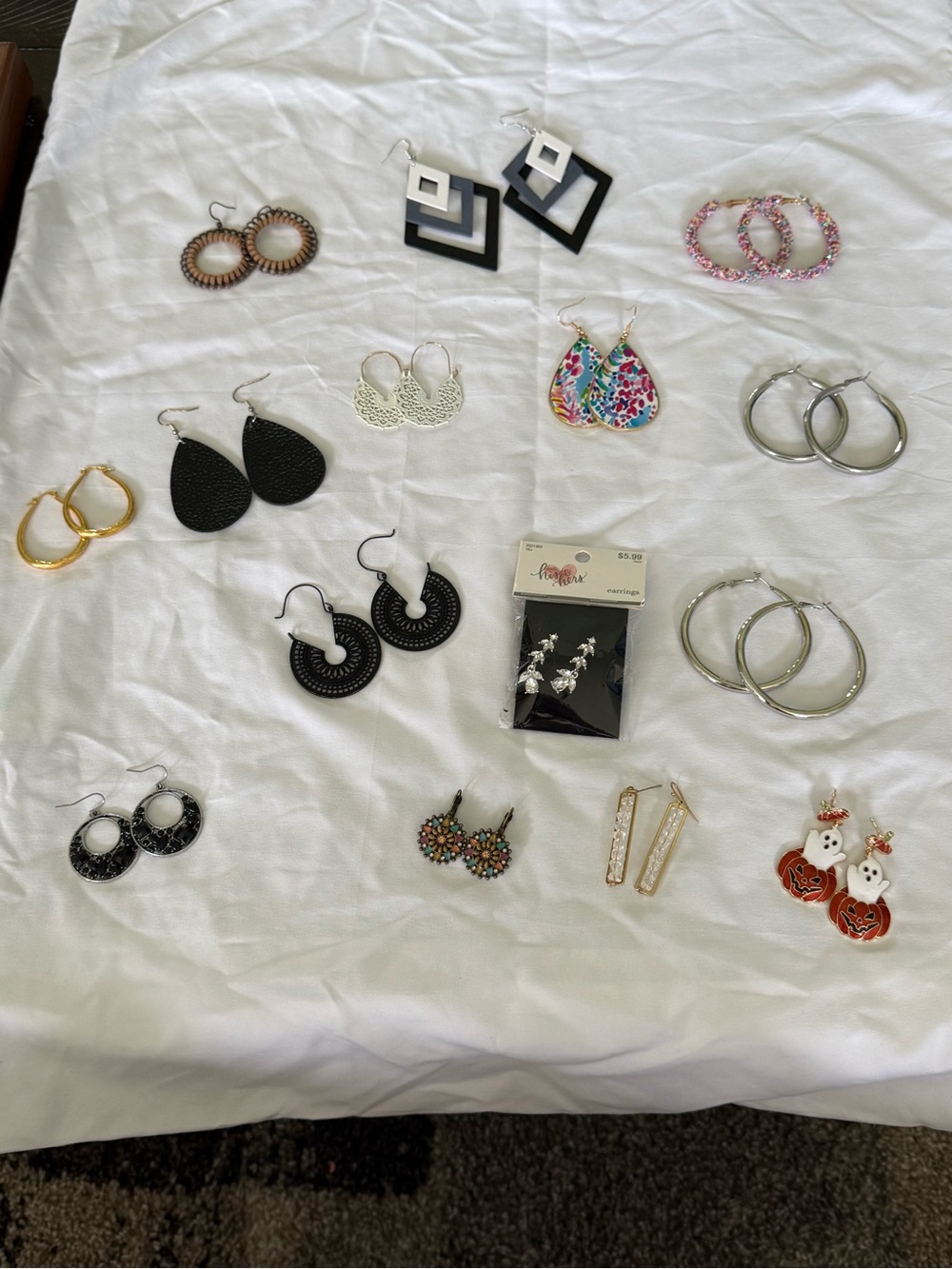 Mixed Women’s Earring Collection - Black, Silver, Gold, Pink & Multicolor Styles